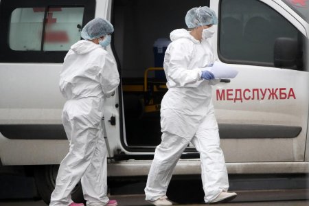 Коронованные: четыре ранних симптома COVID-19, которые говорят о заражении до основных